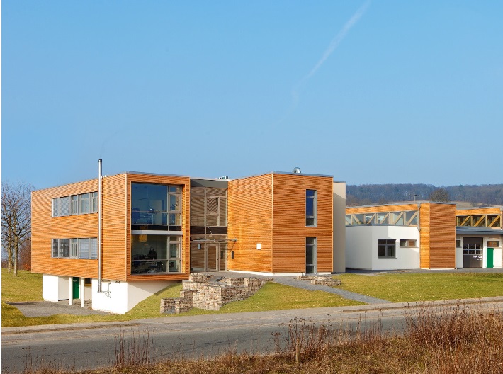 1765421097119380.jpg EWS工厂.jpg